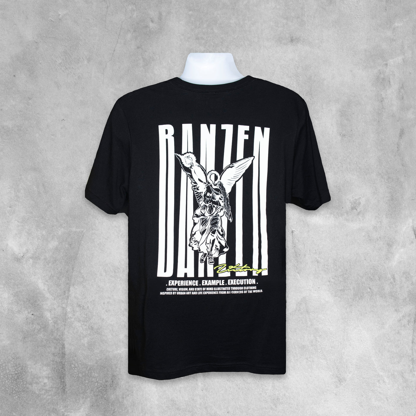 LAUREL STATUE TEE - BLACK