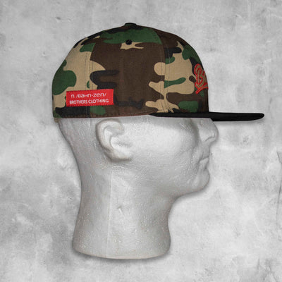 SCRIPT SNAPBACK - CAMO/BLACK (TAN/RED)